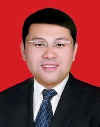 惠农区委常委　副区长